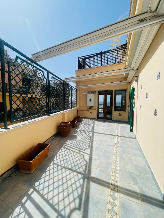 Newhouse Victoria - Sea View Apartment Nettuno Zewnętrze zdjęcie